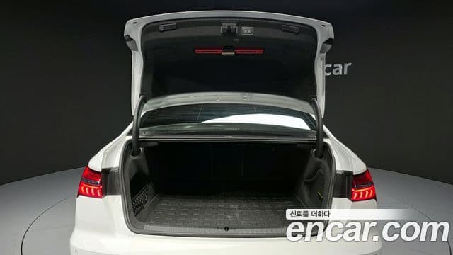 Audi A6 (C8) Premium, 2022 19