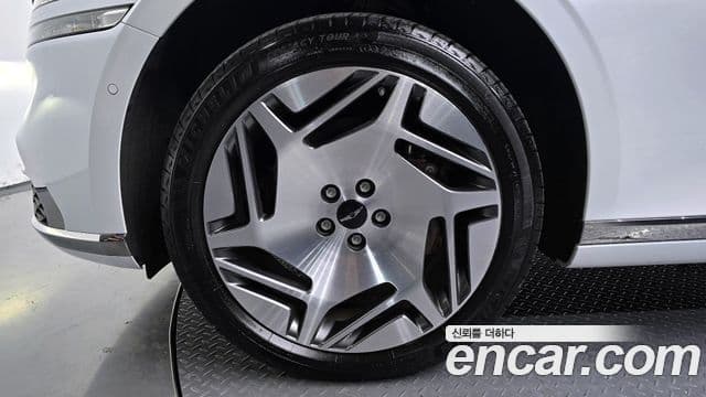 Genesis G90 (RS4) бензин 3.5 турбо e-S/C AWD LWB, 2024 все фото