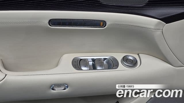 Genesis G90 (RS4) бензин 3.5 турбо e-S/C AWD LWB, 2024 18