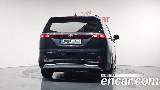 Kia Carnival 4세대 Signature, 2021 4