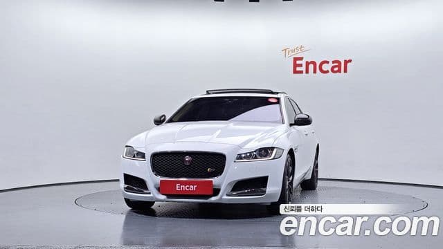 Jaguar XF (X260) Prestige, 2018 3