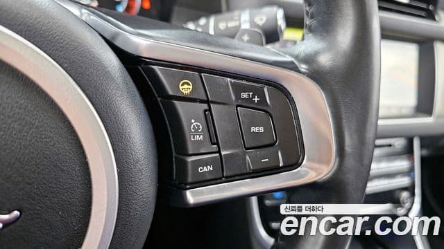 Jaguar XF (X260) Prestige, 2018 16