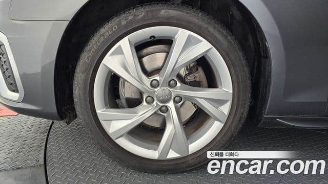 Audi A4 (B9) Premium, 2021 все фото