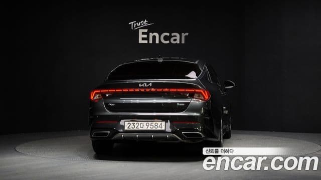 Kia K5 гибрид 3세대 Signature, 2022 4