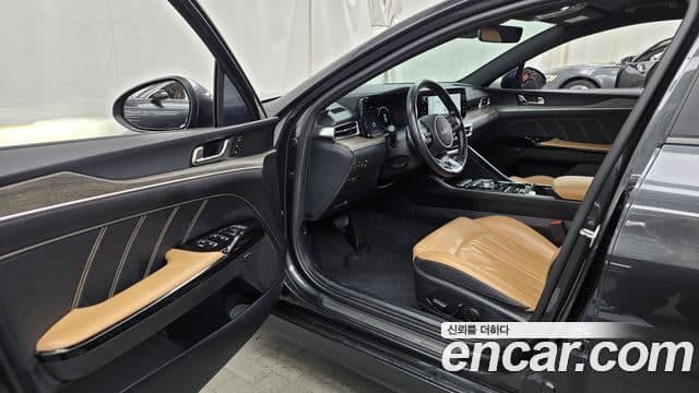 Kia K5 гибрид 3세대 Signature, 2022 10