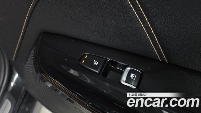 Kia K5 гибрид 3세대 Signature, 2022 19