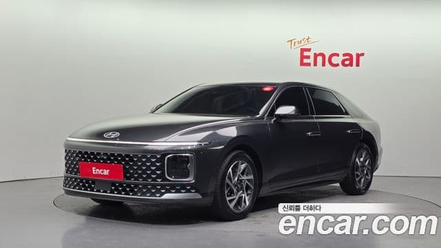 Hyundai Grandeur (GN7) Premium, 2023 1