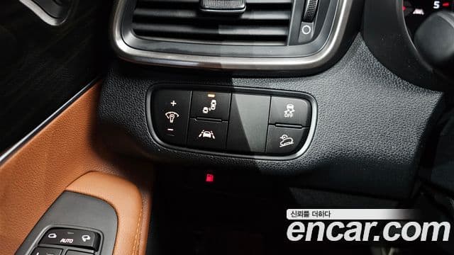 Kia The / новый New Sorento Master, 2020 16