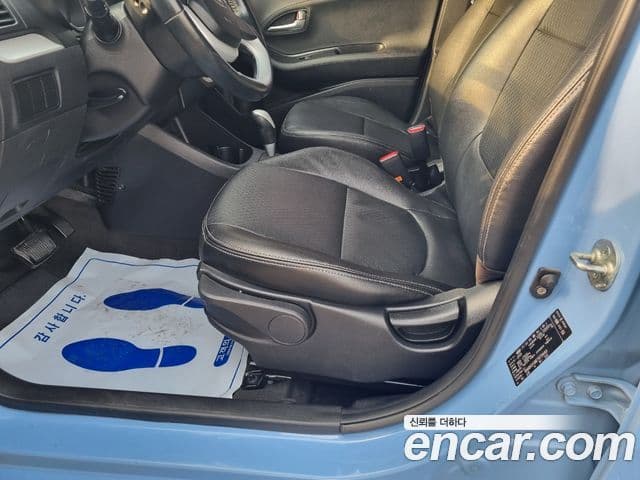 Kia All New Morning Deluxe Trendy, 2014 12