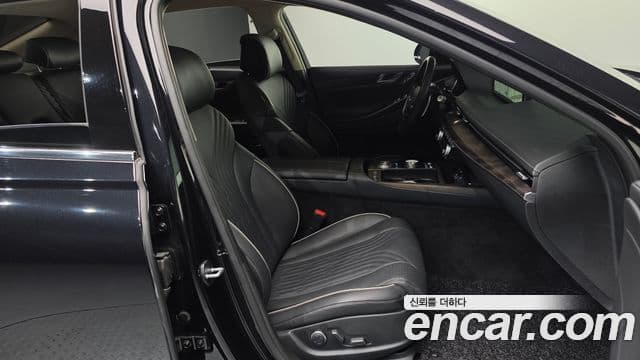 Genesis G80 (RG3) бензин 2.5 турбо AWD, 2023 11