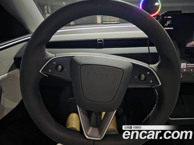 Tesla модель Y, 2025 6