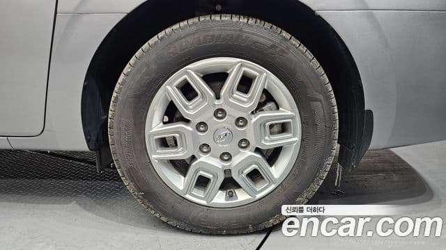 Hyundai Staria Modern, 2023 все фото