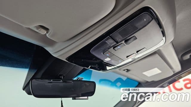 Hyundai Staria Modern, 2023 17