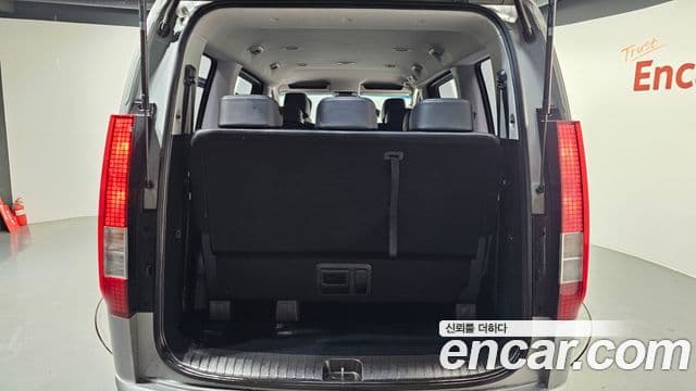 Hyundai Staria Modern, 2023 20