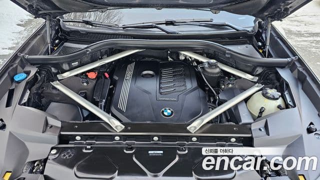 BMW X7 (G07) xDrive 40i M Sport 6인승, 2021 6