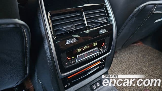 BMW X7 (G07) xDrive 40i M Sport 6인승, 2021 18