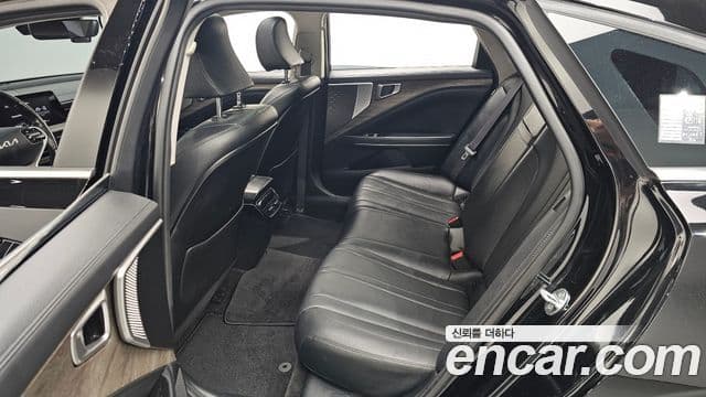 Kia K8 Trendy(арендный автомобиль), 2022 12