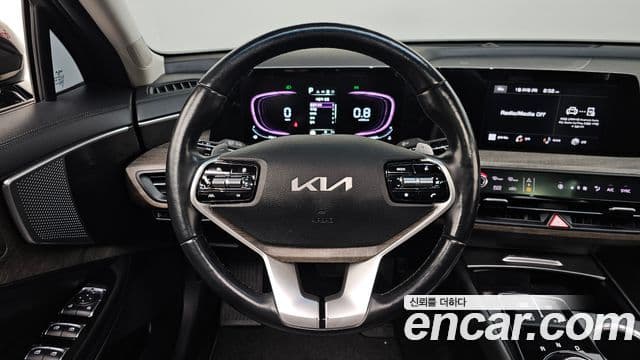 Kia K8 Trendy(арендный автомобиль), 2022 13