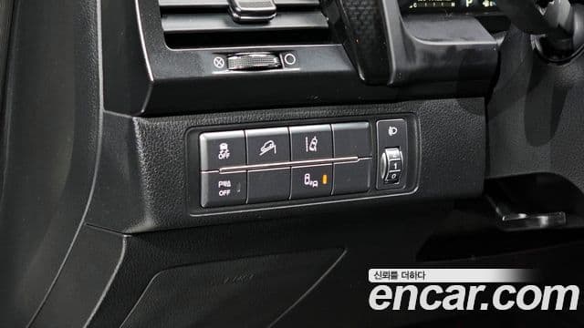 KG모빌리티(SsangYong) Rexton Sport 칸 Noblesse (5-Link), 2021 15