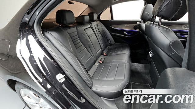 Mercedes-Benz E-класс W213 Avantgarde, 2017 12