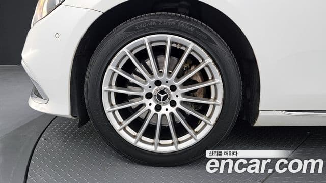 Mercedes-Benz E-класс W213 Exclusive, 2021 все фото