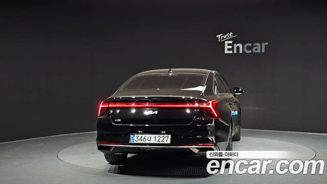 Kia K8 Signature Special, 2023 4