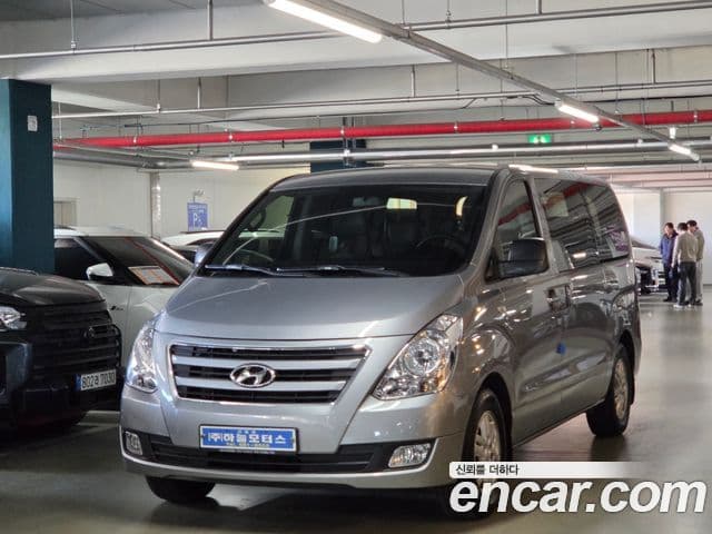 Hyundai Grand Starex Smart, 2017 1