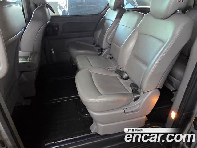 Hyundai Grand Starex Smart, 2017 12