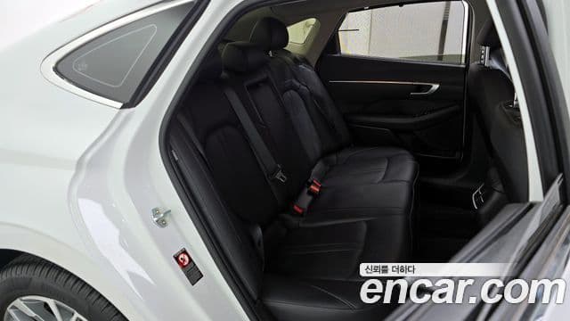 Hyundai Sonata (DN8) Premium Family, 2020 12