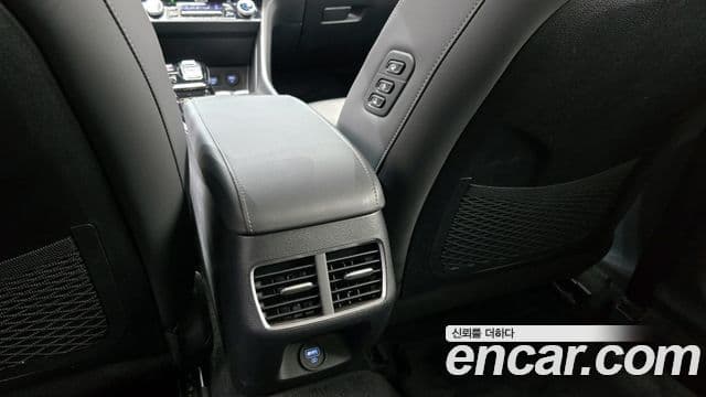 Hyundai Sonata (DN8) Premium Family, 2020 17