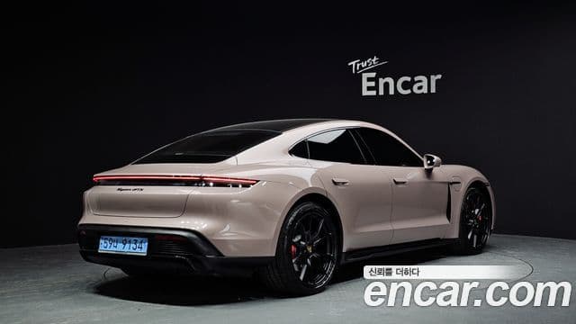 Porsche 타이칸 GTS, 2024 2