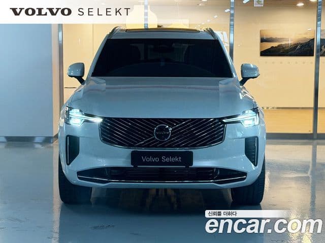 Volvo XC90 2세대 T8 Ultra Bright гибрид, 2025 3