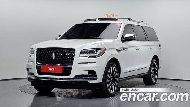 Lincoln Navigator 4세대 3.5L чёрный Label, 2023 1