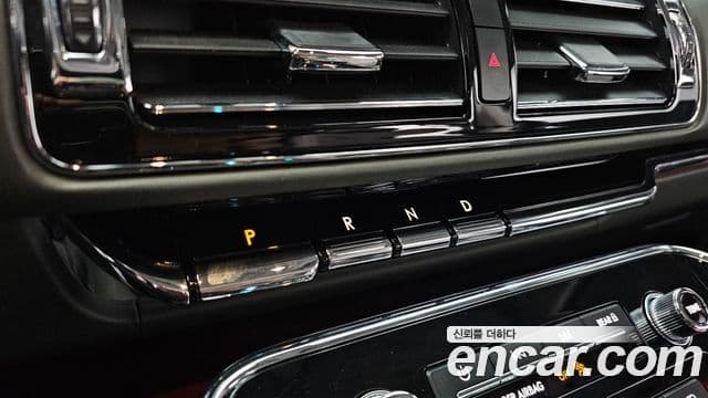 Lincoln Navigator 4세대 3.5L чёрный Label, 2023 9