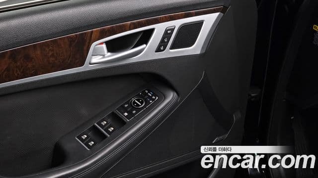 Hyundai Genesis DH G330 Premium AWD, 2015 17