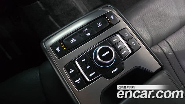 Hyundai Genesis DH G330 Premium AWD, 2015 18