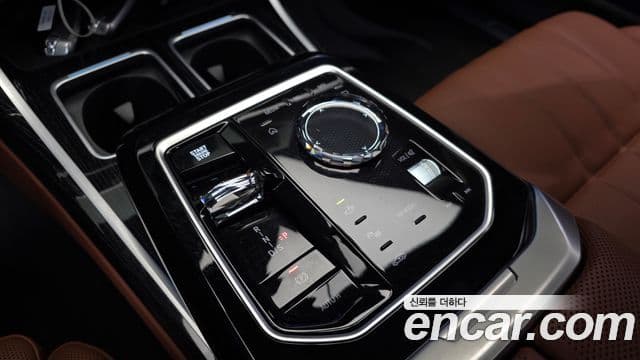 BMW 7시리즈 (G70) 740d xDrive M Sport, 2025 9