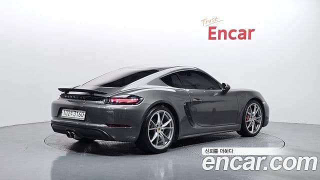 Porsche 718 카이맨, 2018 2