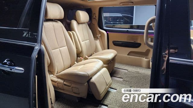 Kia All New Carnival President, 2016 12