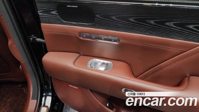 Genesis G90 (RS4) бензин 3.5 турбо AWD, 2022 19