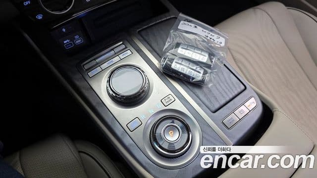 Genesis G80 (RG3) бензин 2.5 турбо 2WD, 2023 9