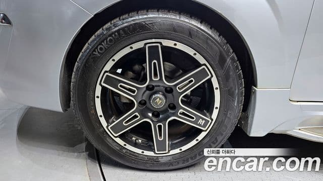 KG모빌리티(SsangYong) Korando 투리스모 4WD GT 11인승, 2014 все фото