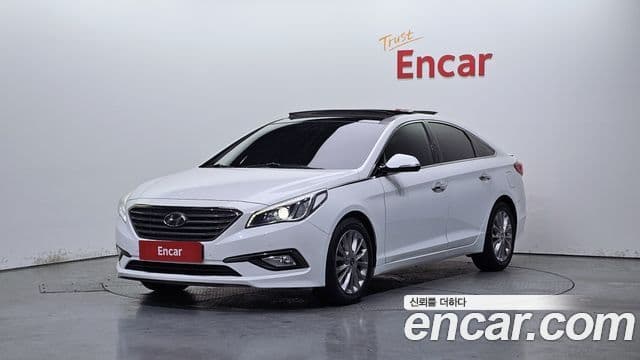 Hyundai LF Sonata Special, 2016 1
