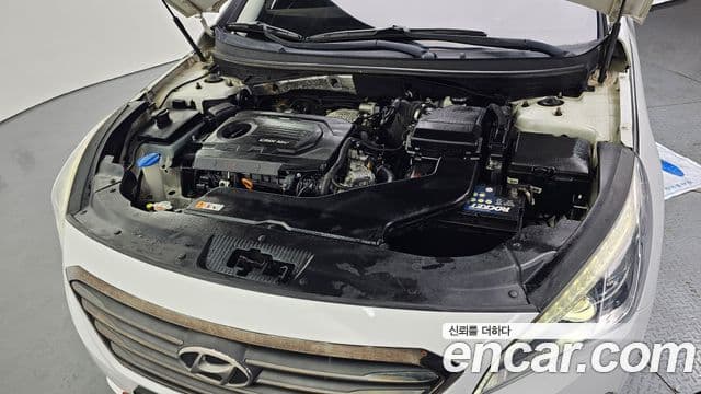 Hyundai LF Sonata Special, 2016 6