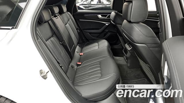 Audi A6 (C8) Premium, 2025 12