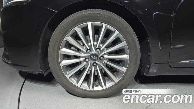 Kia All New K7 3.0 LPI Noblesse(для людей с инвалидностью), 2017 все фото