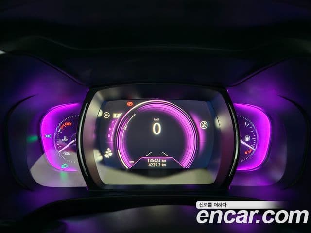 Renault Korea(Samsung) The / новый New QM6 2.0 LPe RE Signature 2WD, 2020 7