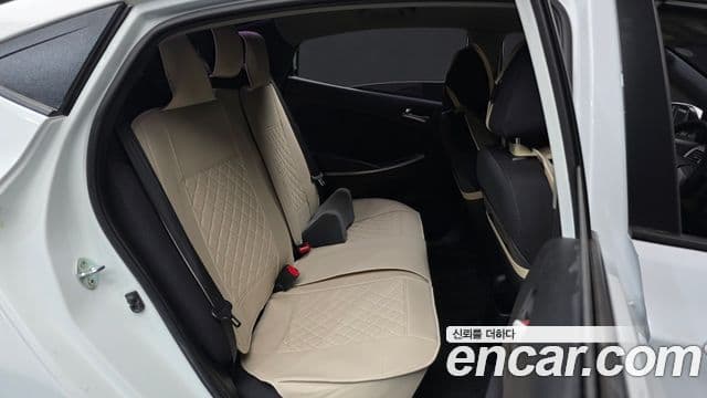 Hyundai Accent(новый кузов / новое поколение) дизель 1.6 VGT Style Plus, 2017 12