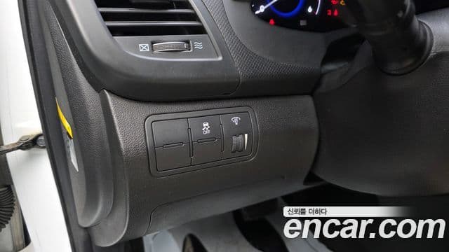 Hyundai Accent(новый кузов / новое поколение) дизель 1.6 VGT Style Plus, 2017 16