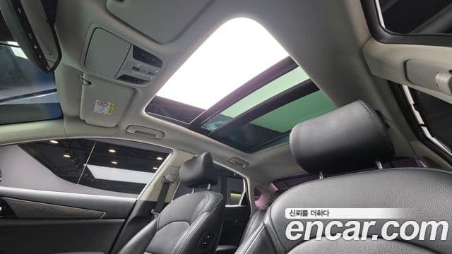 Kia K7 Premier 3.0 LPI Trendy(арендный автомобиль), 2020 11